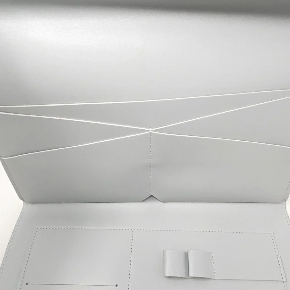 GLASS LADDER & CO Megan Portfolio Clutch Tech Organizer Light Gray Vegan Leather